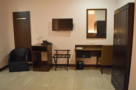 Sunrise Hotel
