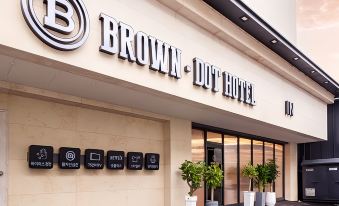 Brown Dot Hotel Sinan