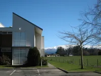Brinkley Resort Hotels in Windwhistle