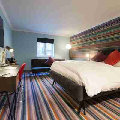 Village Hotel Warrington Rooms