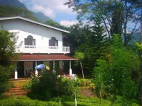 Hotel Breetas Garden Các khách sạn ở Nawata