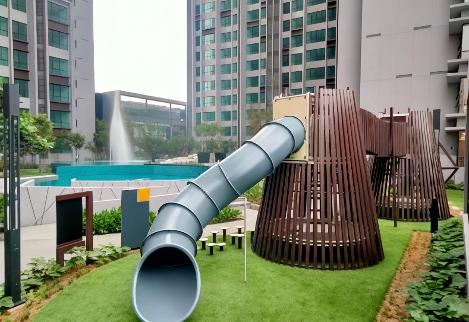 큐빅 보타니컬 스위츠 홈브릭즈
