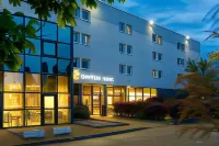 Comfort Hotel Aeroport Lyon St Exupery - Airport Shuttle
