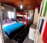 Side Tuana Garden Home