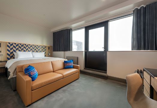 8. 샌드맨 시그니처..