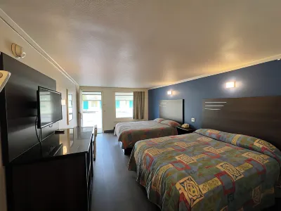 Motel Beechmont Hotels near Dollar Tree