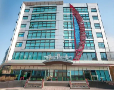 Frankincense Hotel Muscat Hotels near Qurum Beach