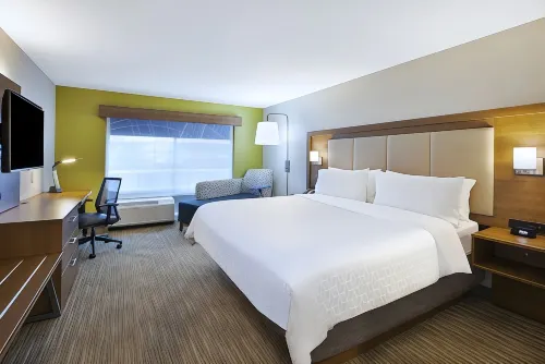 Holiday Inn Express & Suites Grand Rapids - Airport North Hotels in Cascade