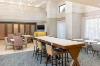 Hampton Inn & Suites by Hilton Santa Rosa Sonoma Wine Country