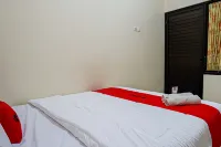 RedDoorz Syariah near Pasar Godong Grobogan Hotel dekat Pasar Gadingan Karanganyar