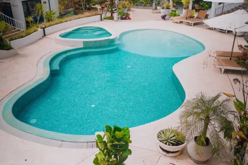 Montagne Regency Hotels in Trapeang Thum