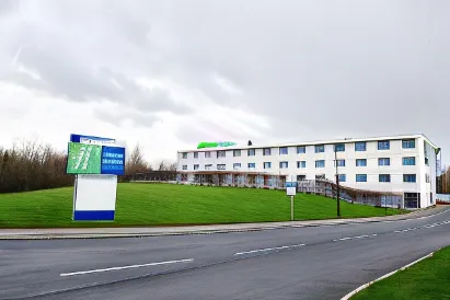 Holiday Inn Express Manchester Airport