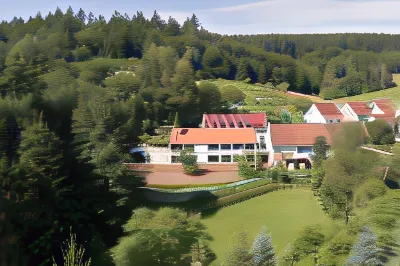 Haaus Hotel a Weinstadt