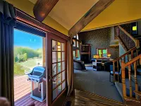 Chanticleer Cabins 세바스토폴 호텔