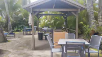 Oasis Inn Apartments Hotels in Manunda