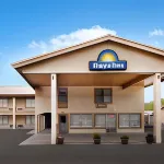 Days Inn by Wyndham Kenedy/Karnes City