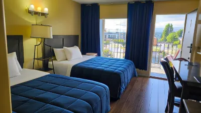 Port-O-Call Inn Hotels in Nanaimo