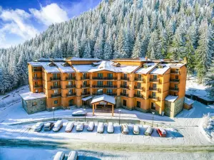 Hotel Bellevue Ski & Relax - Half Board