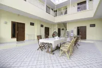 RedDoorz Plus Near Stie Ykpn Hoteles en Depok