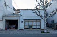 Dear U Uwajima Guest House & Cafe