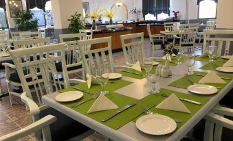 Hotel Al Madinah Holiday