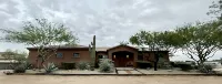 The Redbird, Dog-friendly Gem in Cave Creek 沙漠觀景點住宿飯店