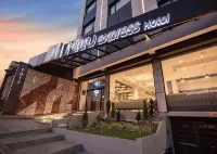 Mitru Express Hotel Hotels near National Art Museum