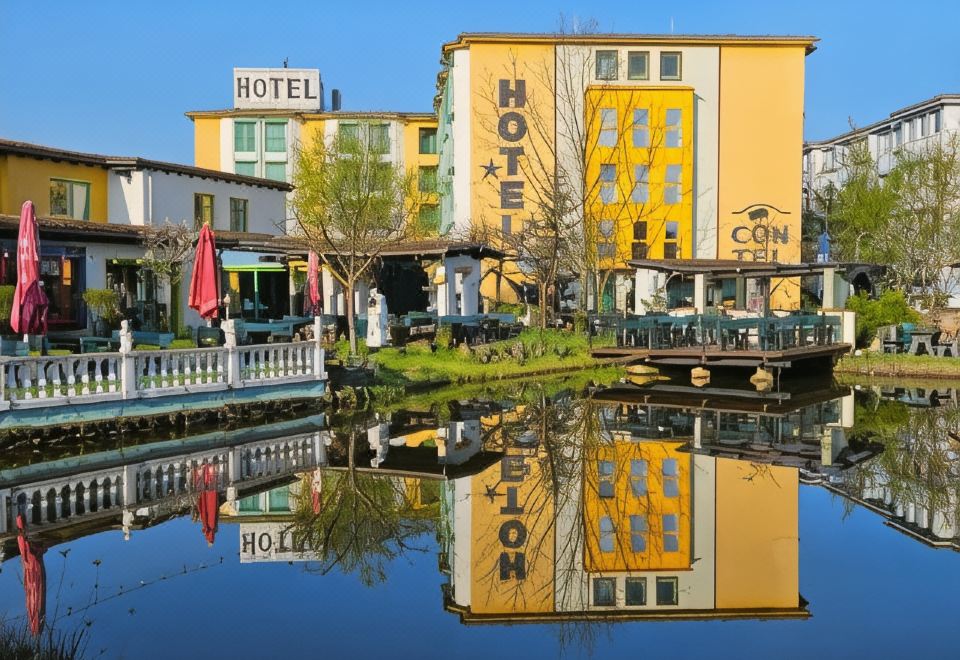 hotel overview picture