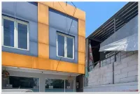 Losmen Family Syariah Bypass Juanda Mitra RedDoorz Hotels in Segoro Tambak