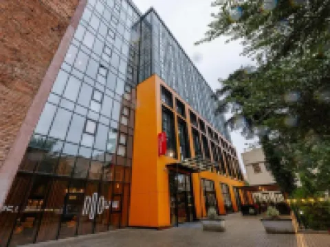 イビス トビリシ スタジアム トビリシのホテル