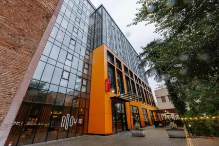 Ibis Tbilisi Stadium Отели в г. Тбилиси