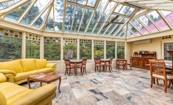 Bethany Manor Bed & Breakfast