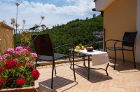 Residence Zelzar Hotels in Vietri Sul Mare