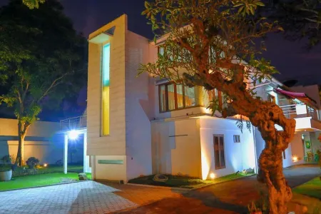 Oemah Kakang Loft & Bed