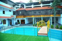 Lake Palace Family Resort Kumarakom