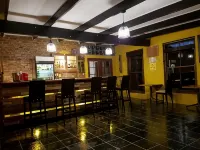 Port Del Mar Guesthouse - ที่มีบาร์