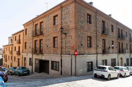 Cervantes 5 Collection Catedral - Alcántara Отели рядом с достопримечательностью «Avenida Park»