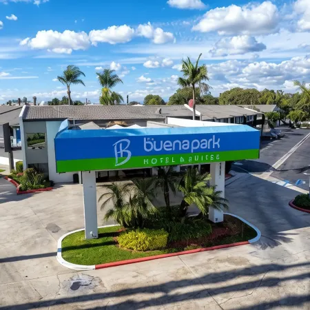 The Buena Park Hotel & Suites
