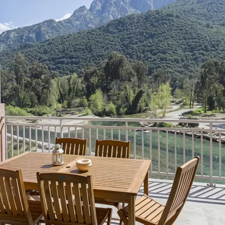 Résidence Hotelière Capu Seninu