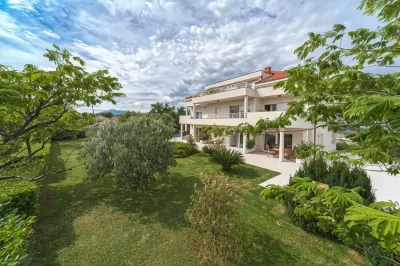 Luxury Apartments Klara