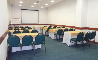 Torre de Cali Plaza Hotel