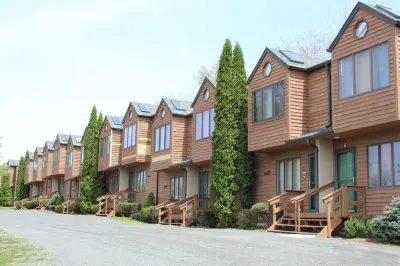 Cozy Mountain Condo فنادق في 