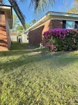 Mid-Town Cottage ~ Cozy Retreat Hotels near Macy's