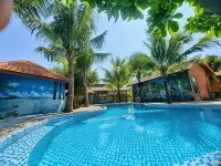 Xanh Homestay Hotels in Phu Cat District
