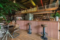 The Somos Beats Hotel & Rooftop - Pet Friendly