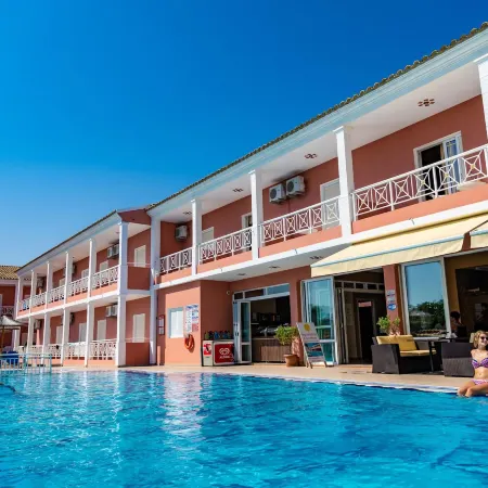 Angelina Hotel & Apartments