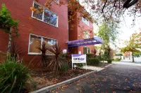 City Edge East Melbourne Apartment Hotel Hotels in East Melbourne