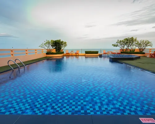 FuramaXclusive Sandara Hua Hin at Cha-am Beach Hotel a Distretto di Cha-am