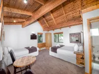 Te Wanaka Lodge Hotels in Wanaka