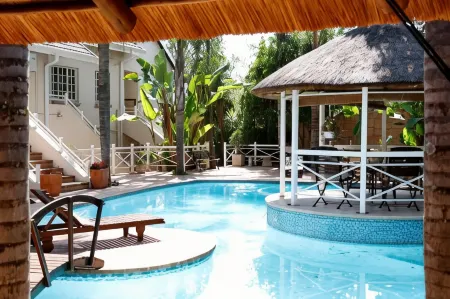 Summerview Guest Lodge Отели в г. Брайанстон